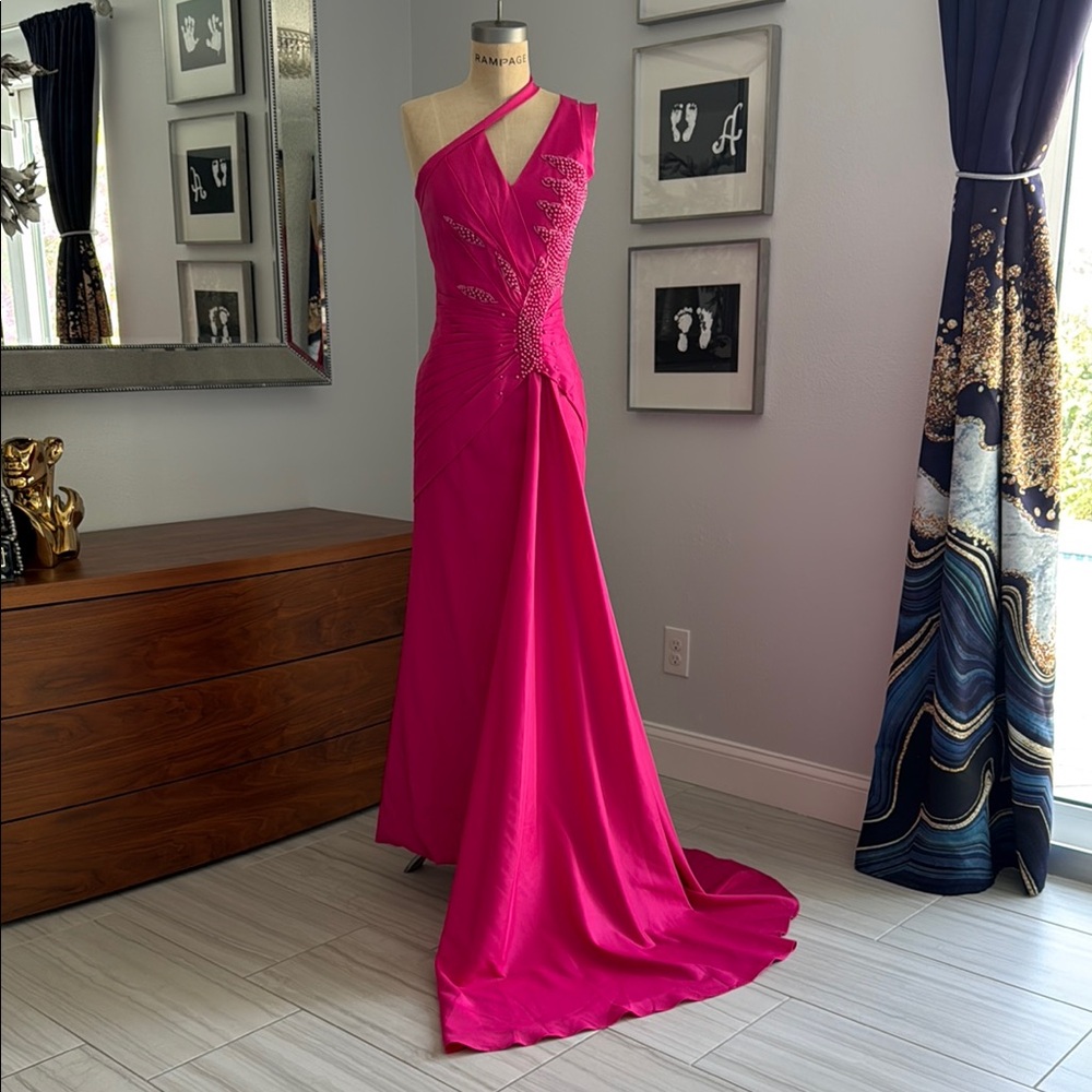 Elegant Pink Evening Gown